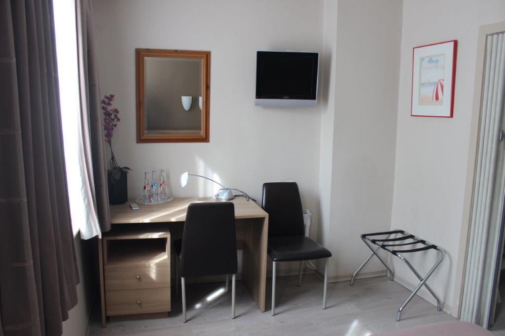 Hotel Bloom Diksmuide Exterior foto